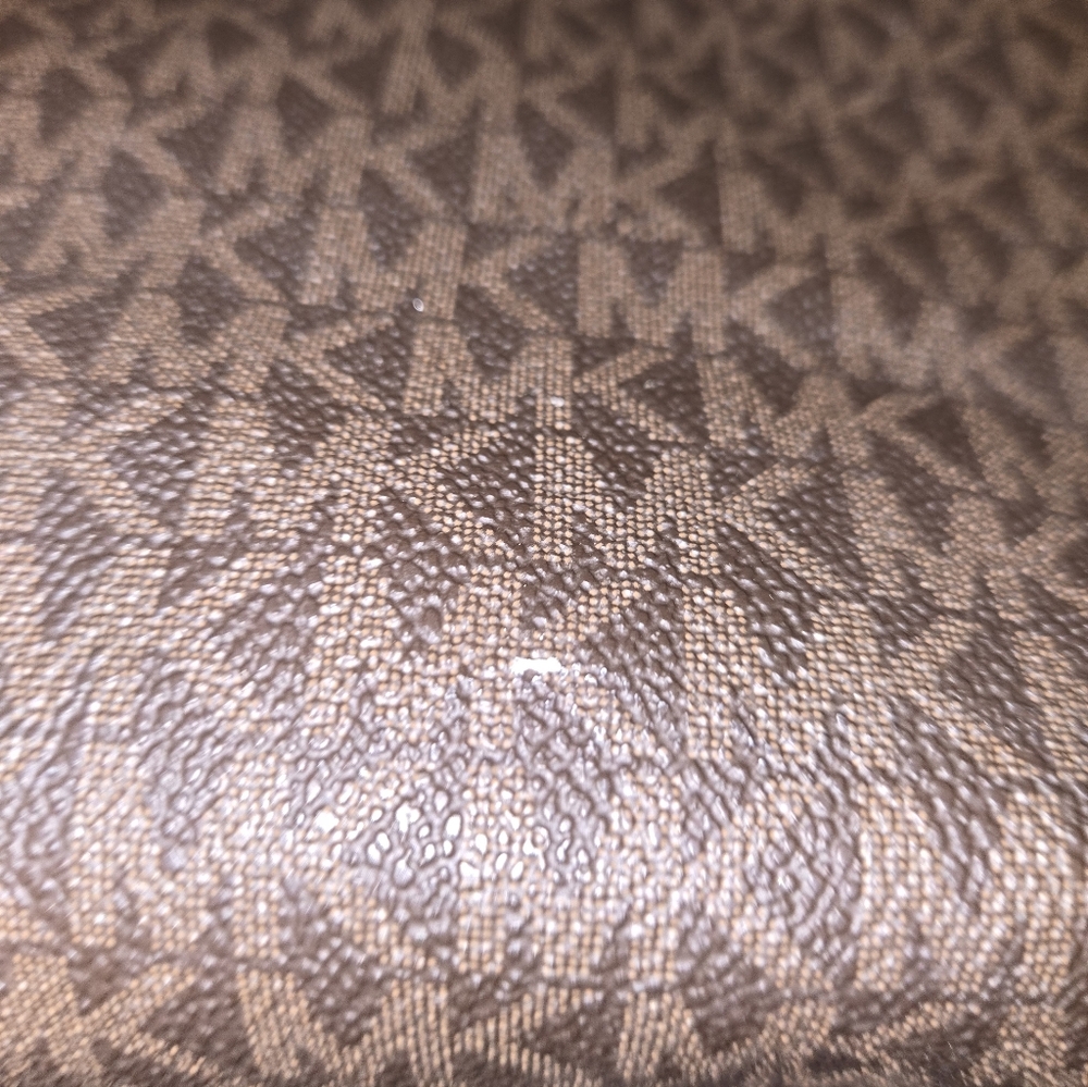 Michael Kors Purse - Picture 5 of 14